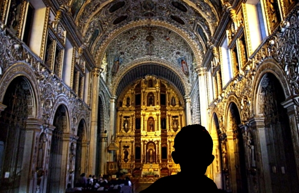 church-interior-in-oaxaca-photo-andrew-mcmillan_burningwell-584x377